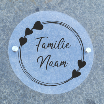 Naambordje hartjeszwart