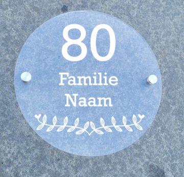 Naambordje naam en nummer