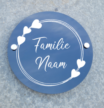 Zwartnaambordje hartjes